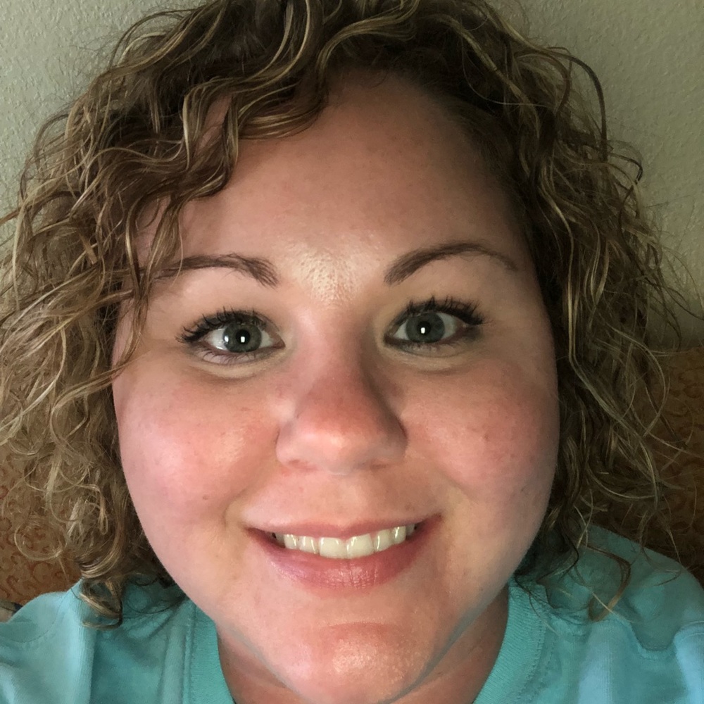 Meet your Posher, Amanda